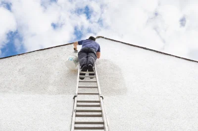 Peinture extérieure à la Gouesnière — façades et ravalement